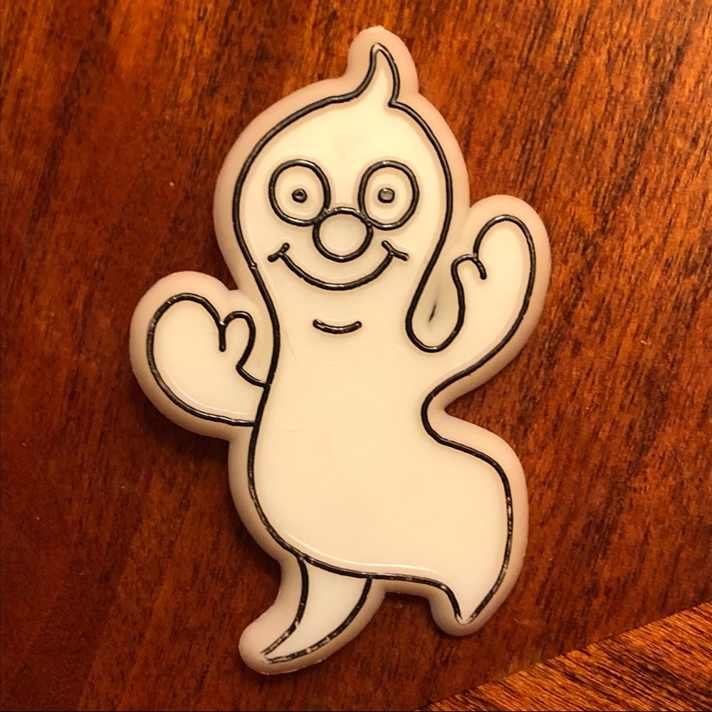 Vintage Ghost Pin!